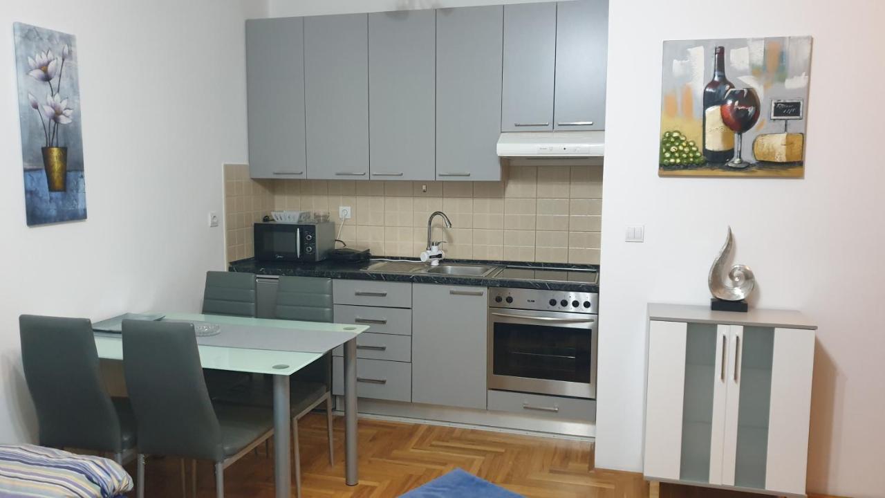 Apartman Mm012 Požarevac Exterior foto